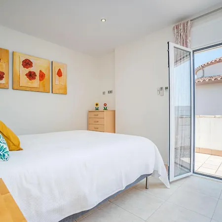 2024 Ebre 36b By Homeselectspain Villa Empuriabrava