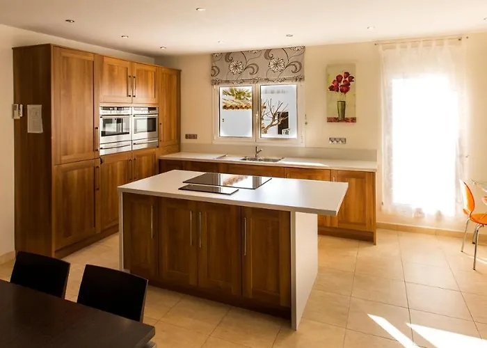 2024 Ebre 36b By Homeselectspain Villa *