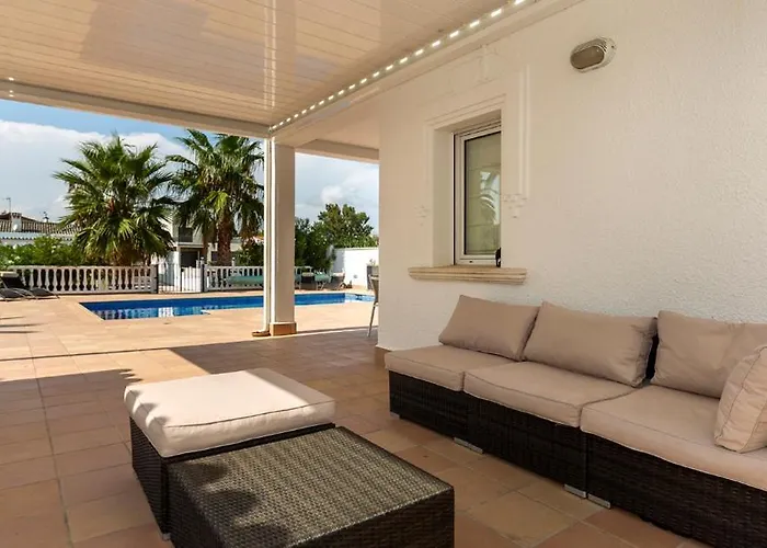 Villa 2024 Ebre 36b By Homeselectspain