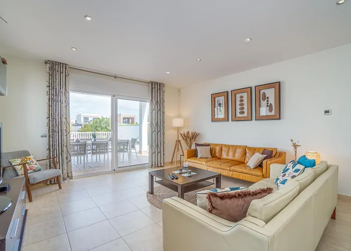 2024 Ebre 36b By Homeselectspain Villa Empuriabrava