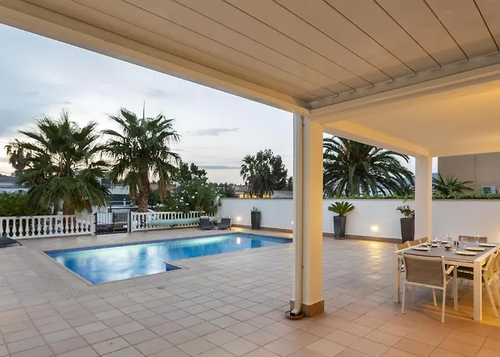 2024 Ebre 36b By Homeselectspain Villa Ampuriabrava